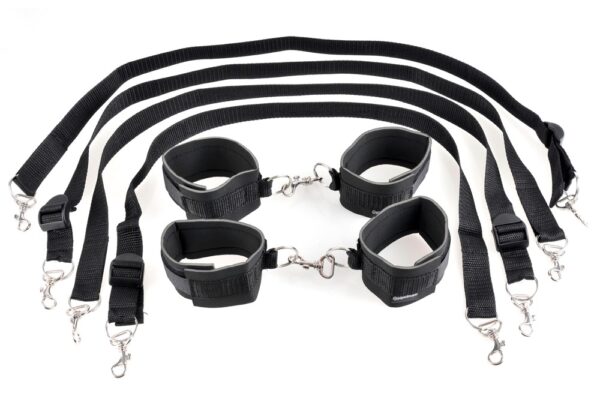 Cuff & Tether Bettfessel-Set mit 4 Seilen inkl. Karabinern Fetish Fantasy Series...